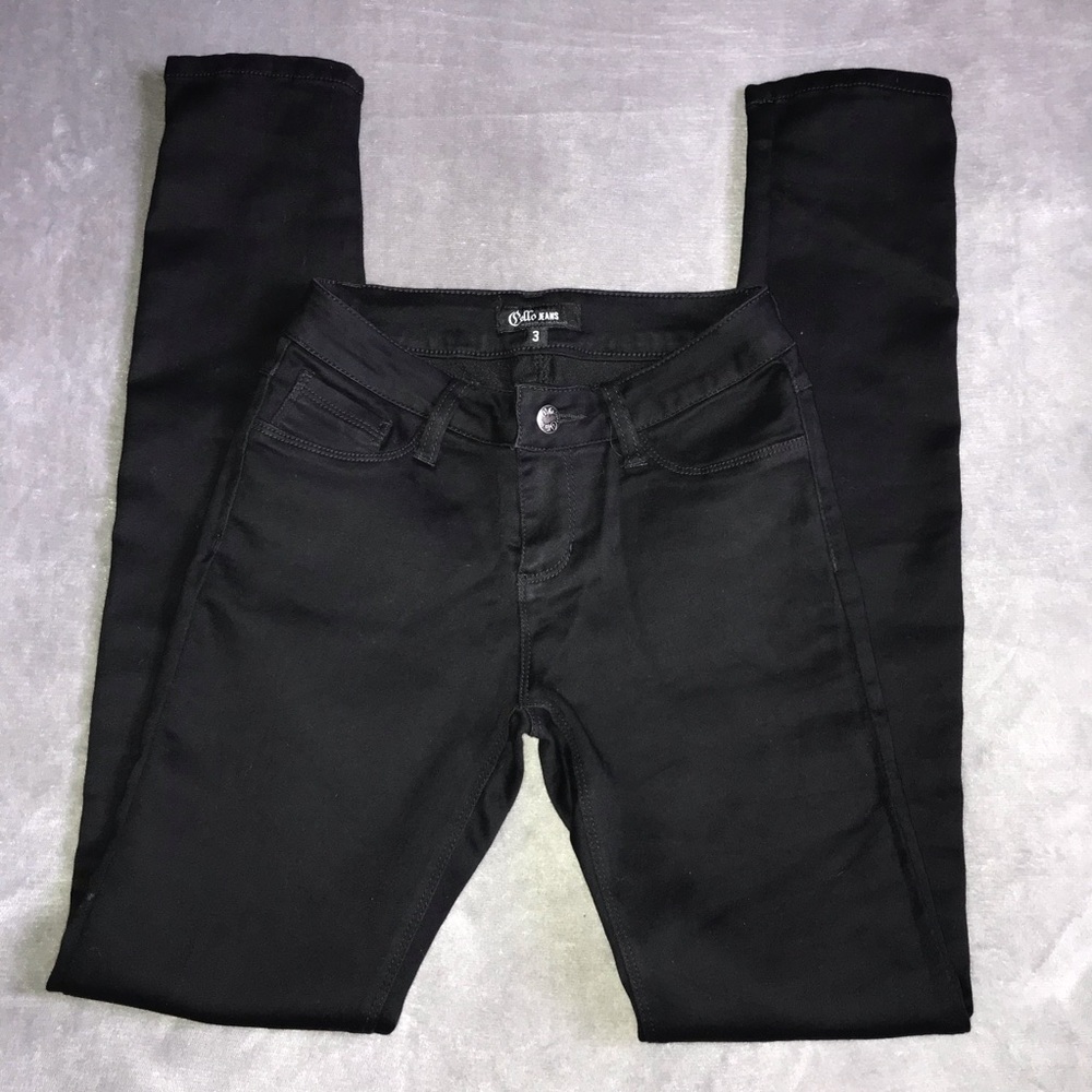 Black Jeans